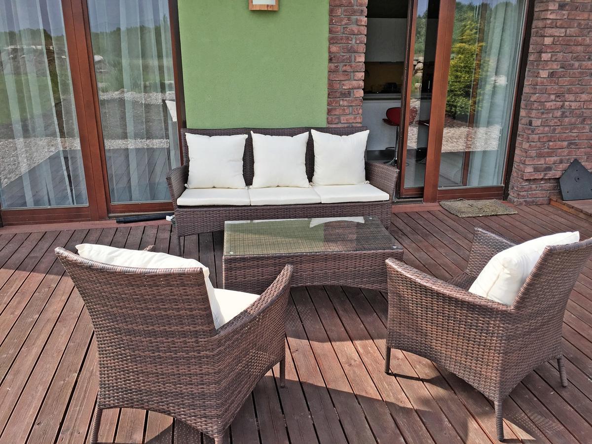 Lake View Apartments Near Golf Resort Kuneticka Hora, Dritec Pardubice Ngoại thất bức ảnh