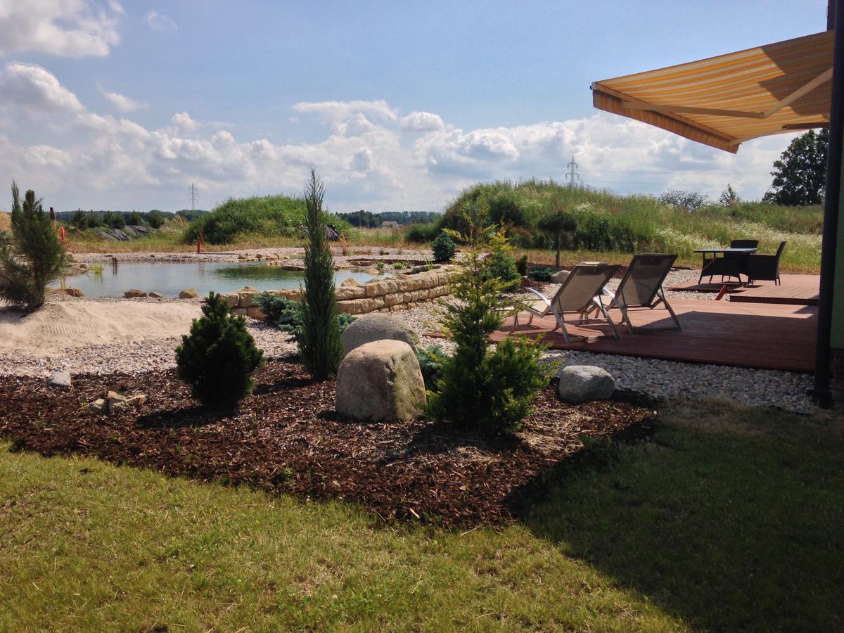 Lake View Apartments Near Golf Resort Kuneticka Hora, Dritec Pardubice Ngoại thất bức ảnh